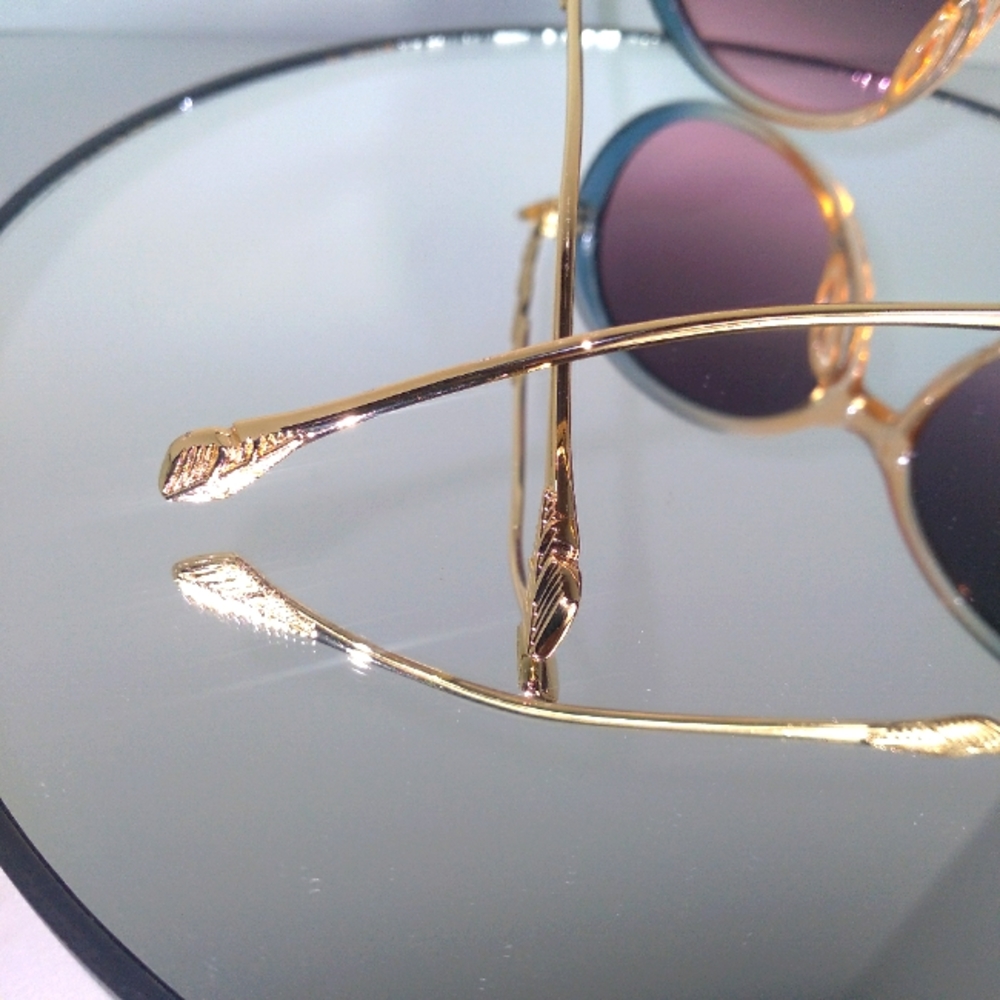 It's A New Day Blue Round Sunglasses - Picture 10 of 10